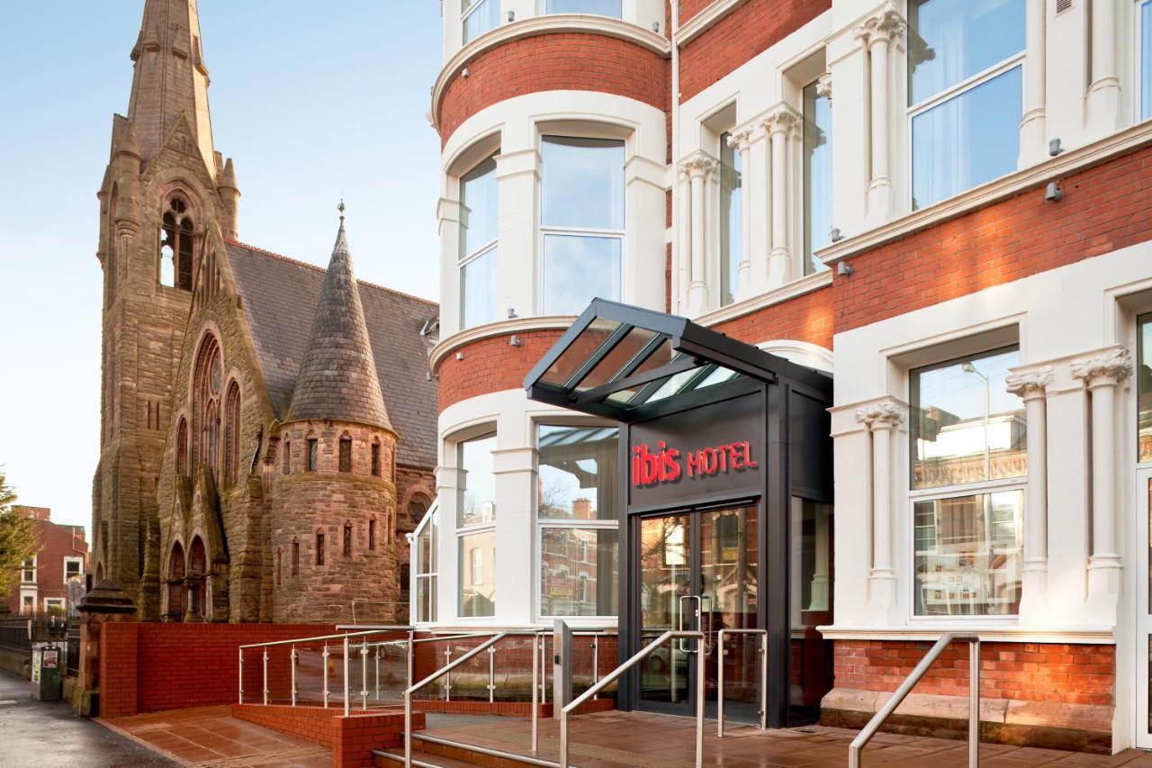 Отель Ibis Belfast Queens Quarter Экстерьер фото